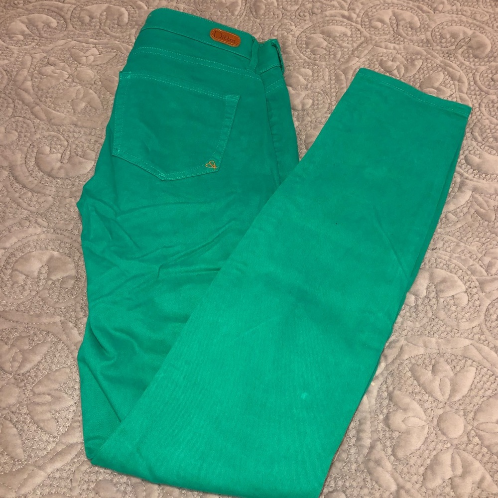 Dittos green mid rise crop